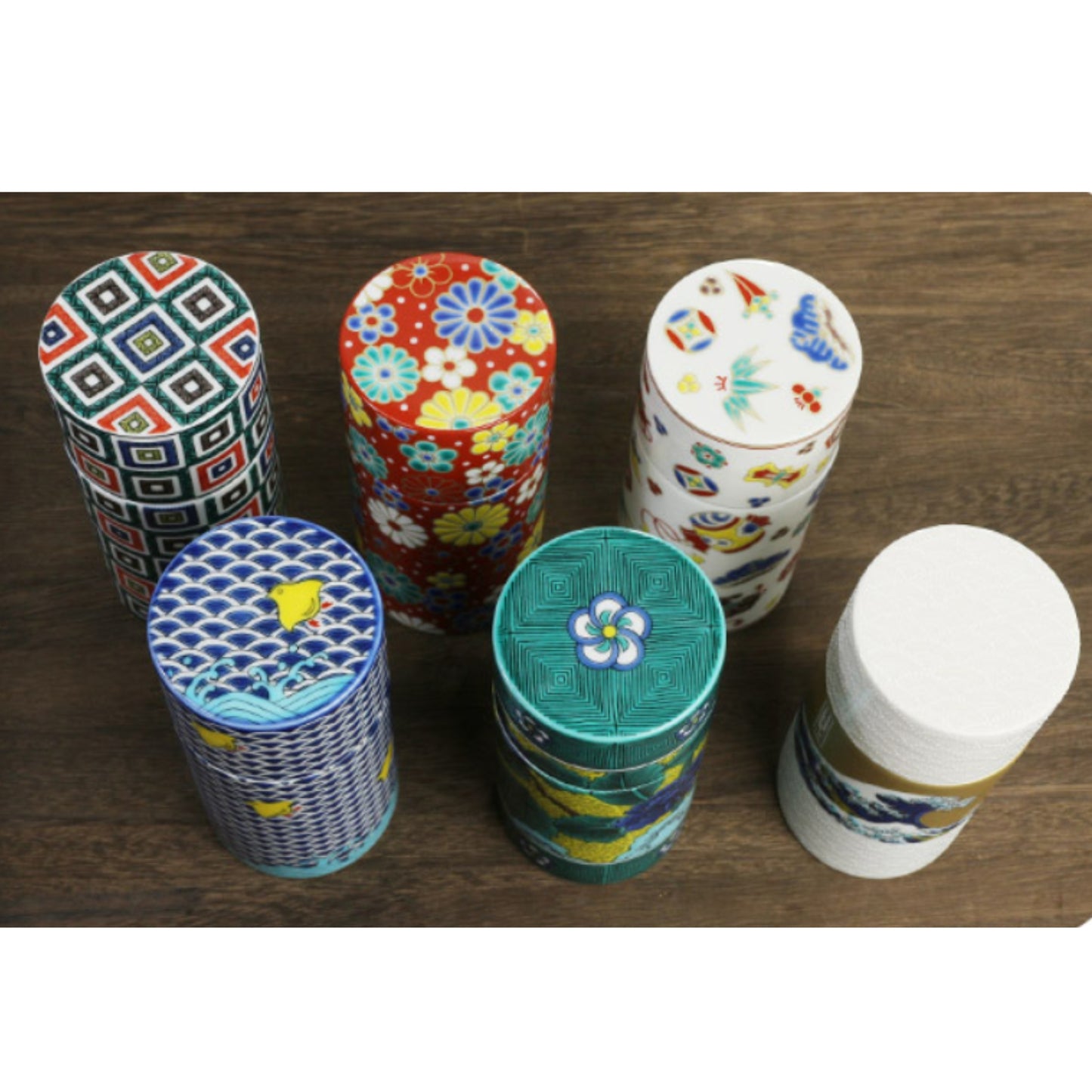 Kutani Sake Set – Tokkuri & Ochoko