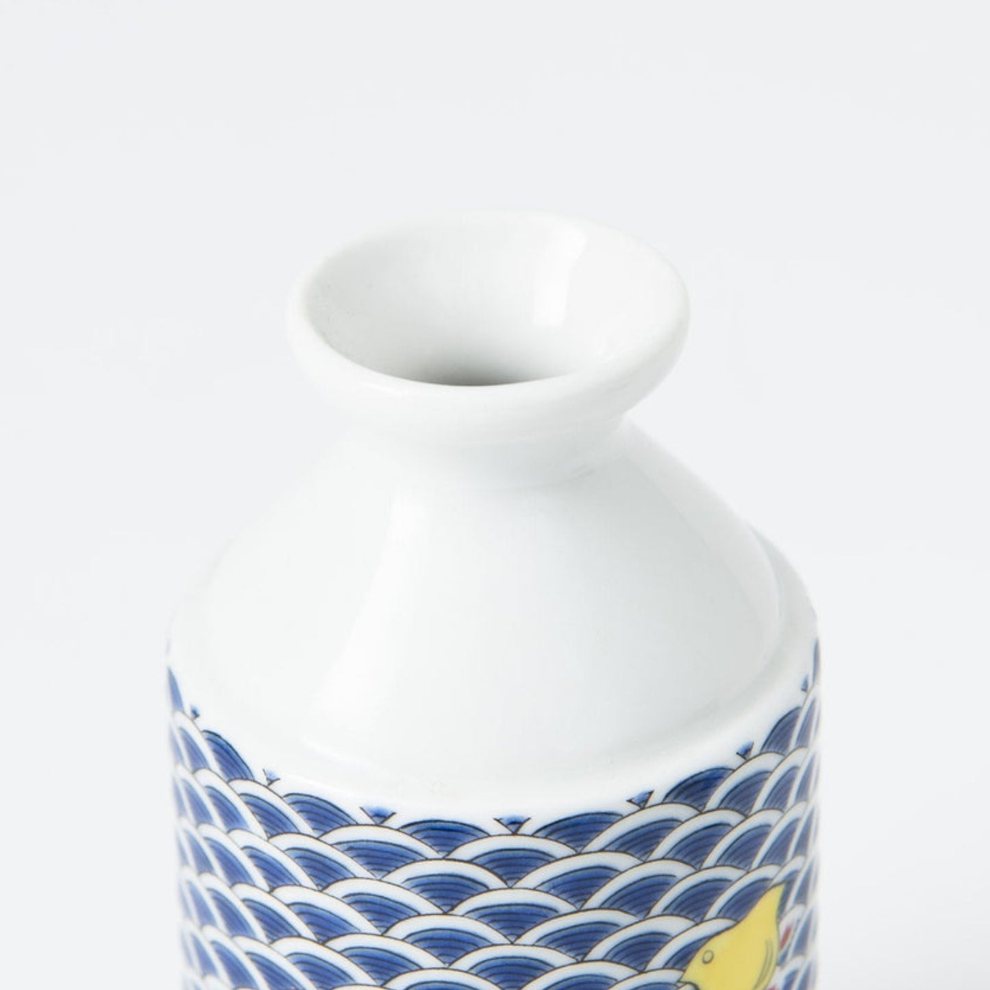 Kutani Sake Set – Tokkuri & Ochoko