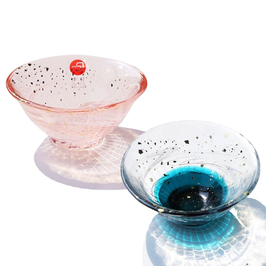 Tsugaru Vidro "Sayaka" Gold Leaf Sake Cup — Early Summer & Spring Blossom