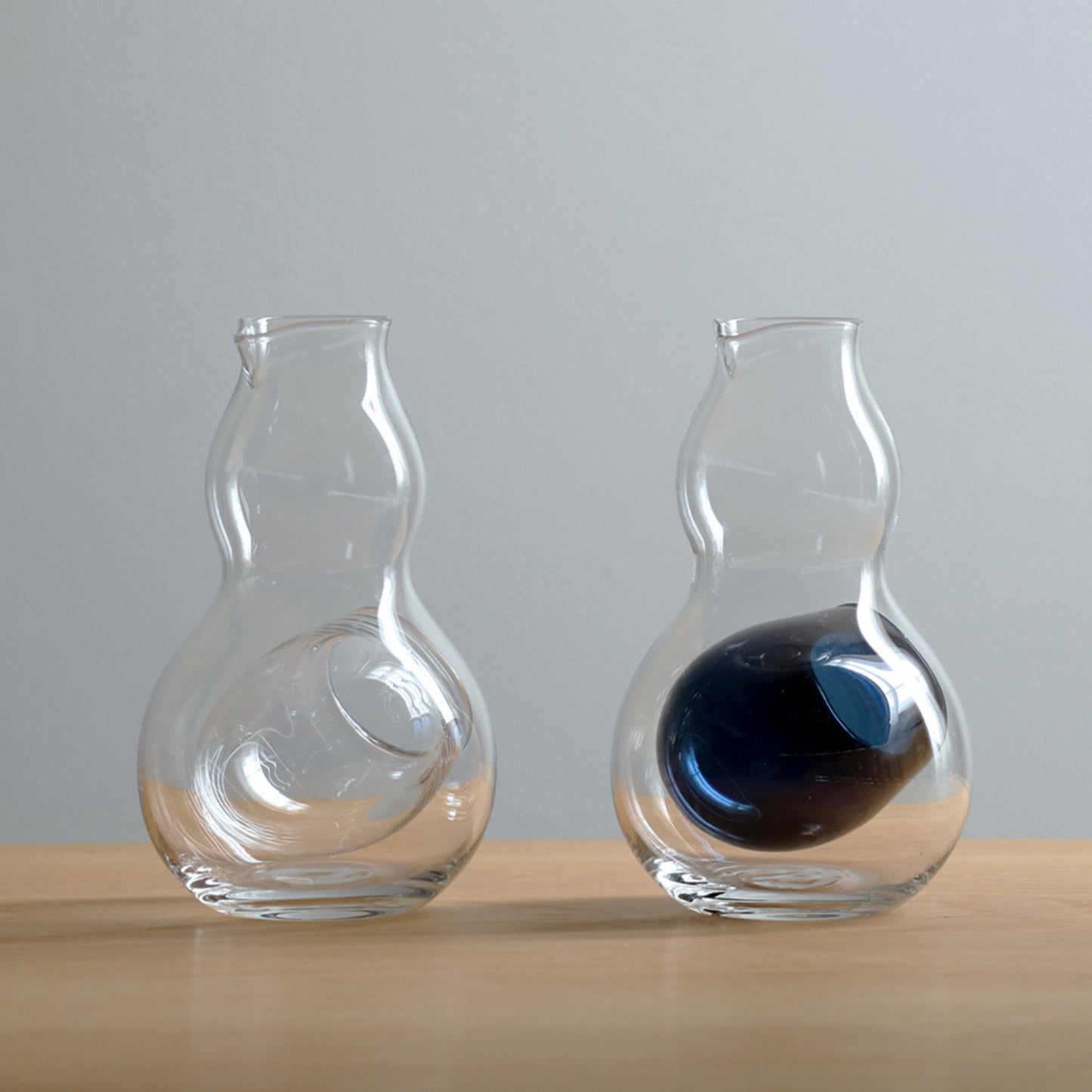 Glass Tokkuri Ice‑Pocket Cold Sake Bottle