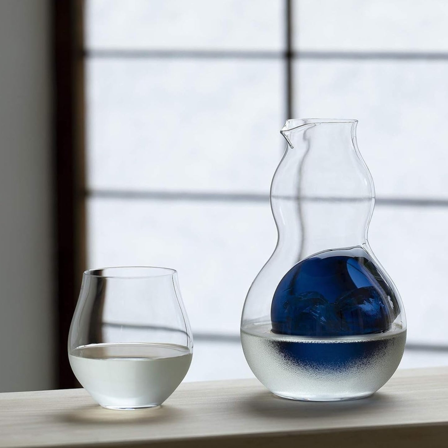 Glass Tokkuri Ice‑Pocket Cold Sake Bottle
