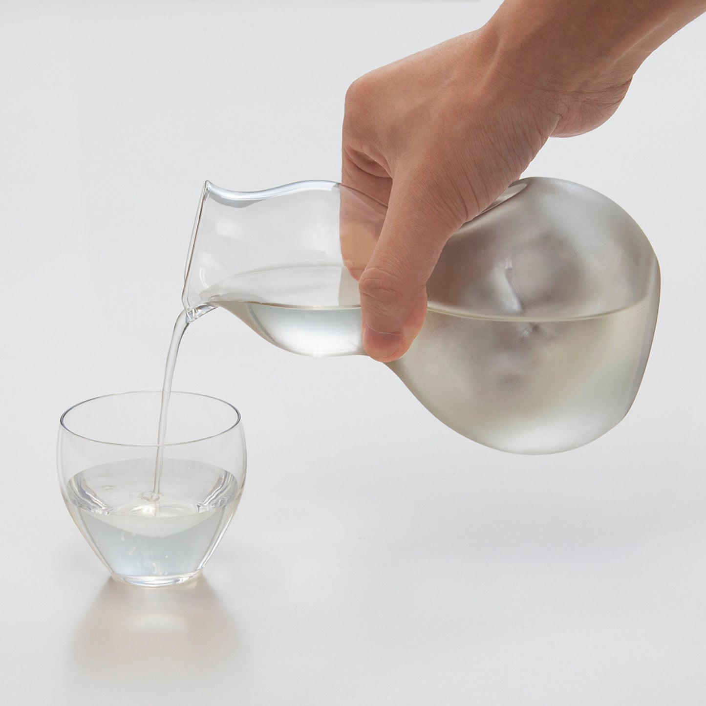 Glass Tokkuri Ice‑Pocket Cold Sake Bottle