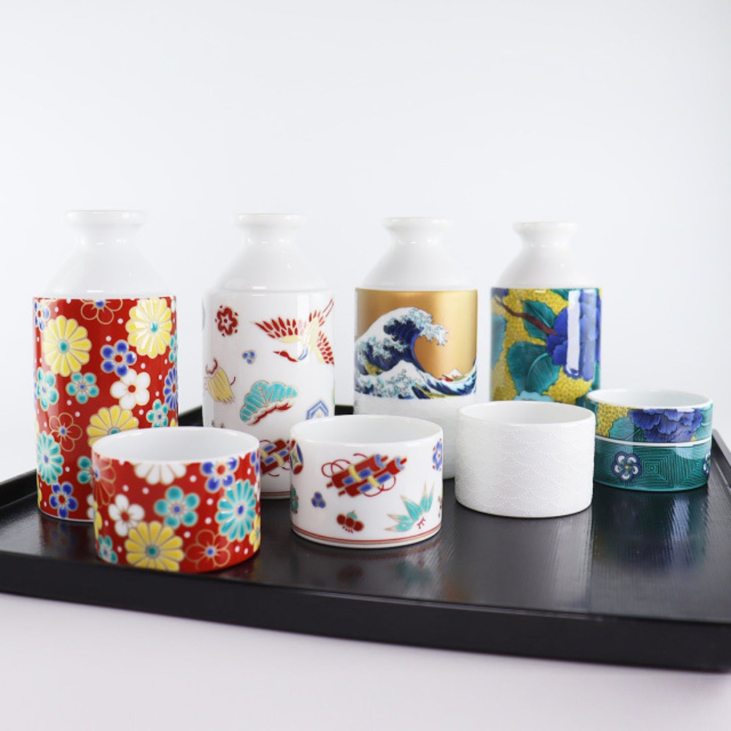 Kutani Sake Set – Tokkuri & Ochoko